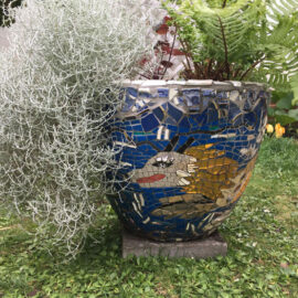 seadragon mosaic pot